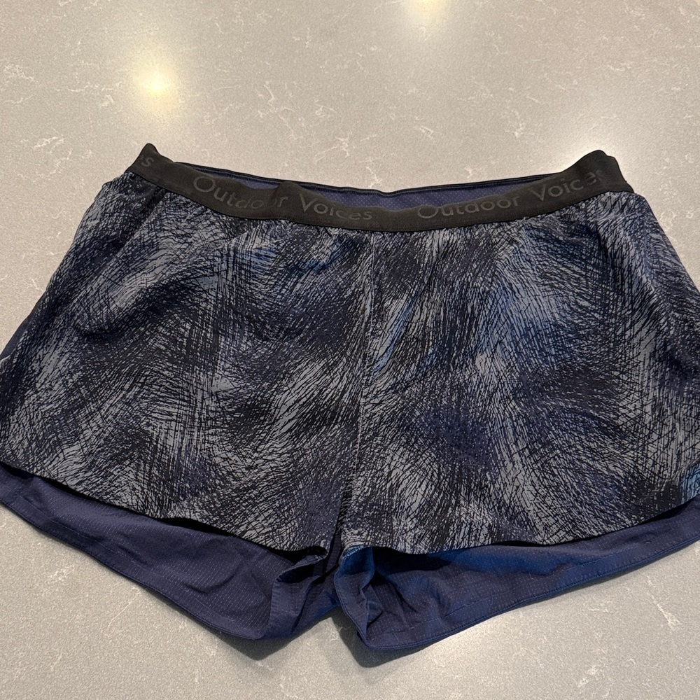 Outdoor Voices Women's Textured Blue Athletic Shorts